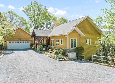 79 Cranberry Lane, Waynesville, NC 28785