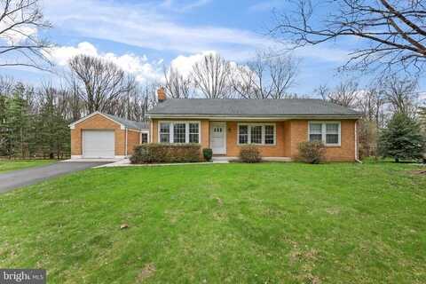 15 FLOWER HILL TERRACE, PENNINGTON, NJ 08534