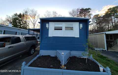 28 Alissa Terrace, Jackson, NJ 08527