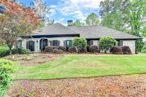5475 Trowbridge Drive, Dunwoody, GA 30338