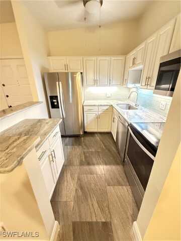 17426 Birchwood Lane, Fort Myers, FL 33908