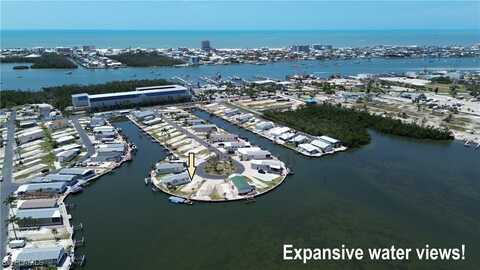 43 Doubloon Way, Fort Myers Beach, FL 33931