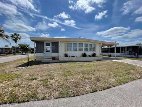 5518 Back Bay Bend, North Fort Myers, FL 33917