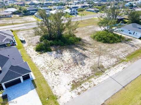 1119 NW 40th Place, Cape Coral, FL 33993