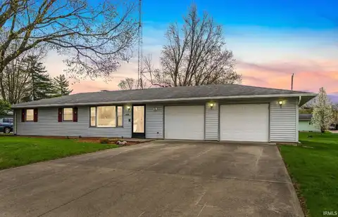 8020 Carnovan Drive, Fort Wayne, IN 46835