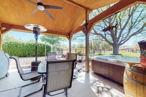 38 ELIAS Road, Los Lunas, NM 87031