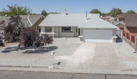 809 SUNRIDGE Road SW, Albuquerque, NM 87121