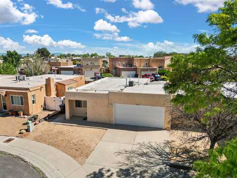 6232 DONA LINDA Place NW, Albuquerque, NM 87120