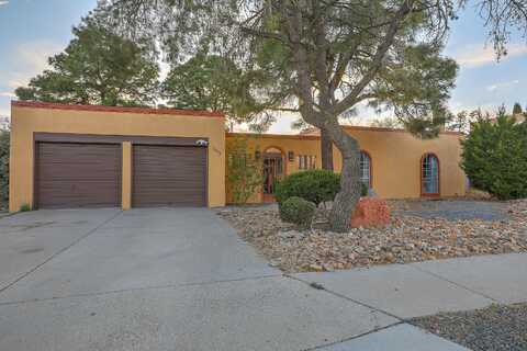 1613 EASTRIDGE Drive NE, Albuquerque, NM 87112