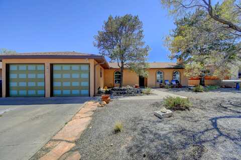 5812 Painted Pony Dr. Drive NW, Albuquerque, NM 87120