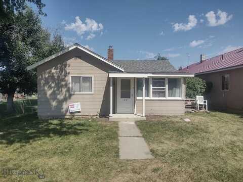 212 W 5th Avenue, Big Timber, MT 59011