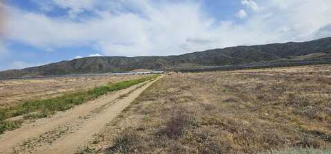 100th St West Vic K14, Del Sur, CA 93536