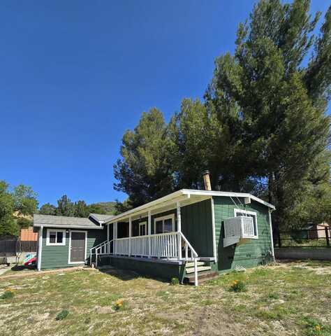 39525 Calle El Jornado, Green Valley, CA 91390