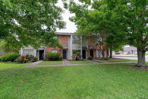910 W Macci St, Gonzales, LA 70737