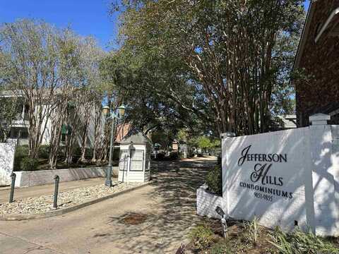 9853 Jefferson Hwy, Baton Rouge, LA 70809