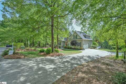 102 Rabon Chase Court, Fountain Inn, SC 29644