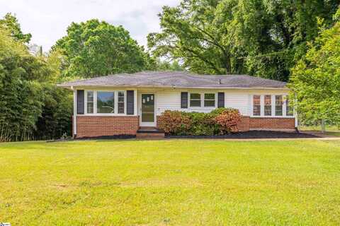 210 Syphrit Road, Wellford, SC 29385