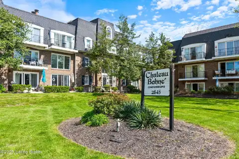 2845 Hikes Ln, Louisville, KY 40218