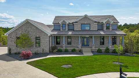 8026 Wooded Ridge Dr, Louisville, KY 40214