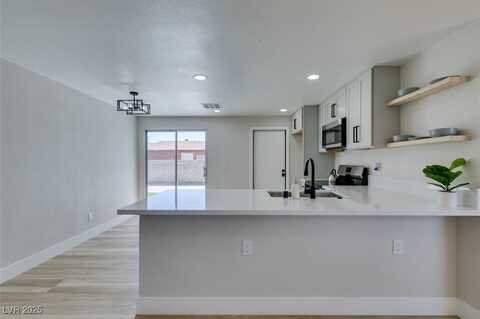 3330 Rio Grande Street, Las Vegas, NV 89115