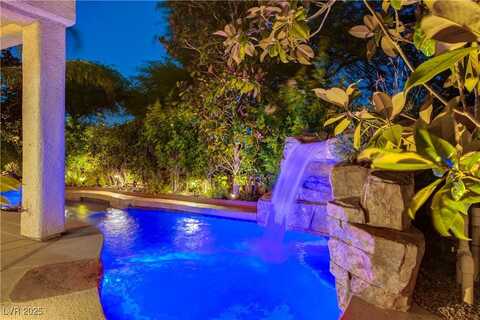 812 Eaglewood Drive, Las Vegas, NV 89144
