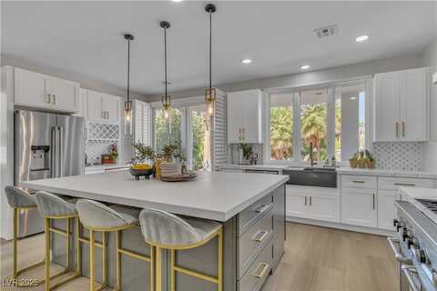 8848 Rainbow Ridge Drive, Las Vegas, NV 89117