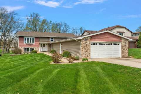 1699 Sunnyslope Drive, Crown Point, IN 46307