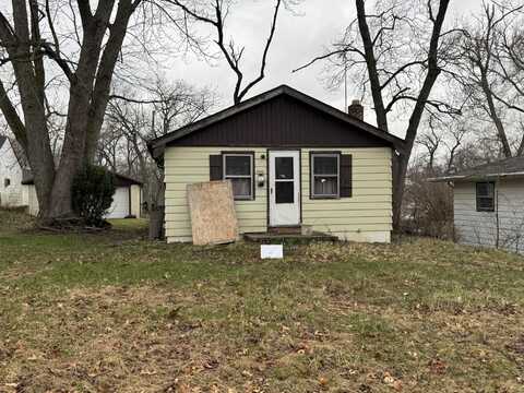 2584 Orange Street, Lake Station, IN 46405