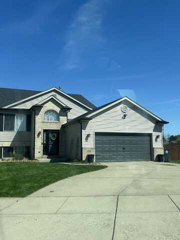 1093 Csokasy Court, Hobart, IN 46342