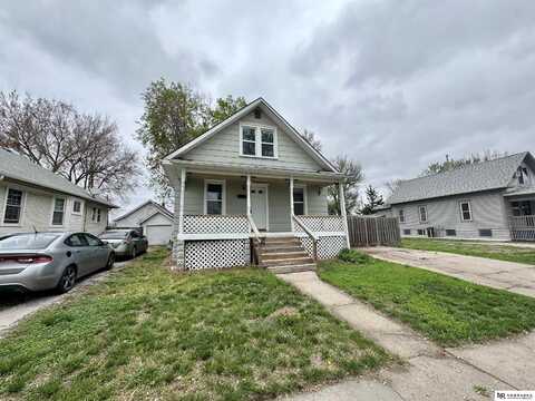 1300 Claremont Street, Lincoln, NE 68508
