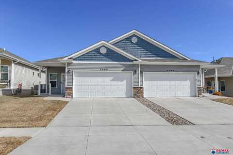 2868 Wagon Drive, Lincoln, NE 68507