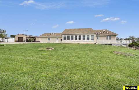 8582 County Road 9, Arlington, NE 68002