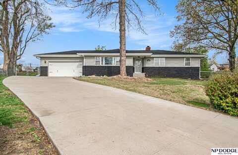 8402 S 26 Street, Bellevue, NE 68147