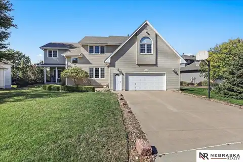16606 Hilo Circle, Papillion, NE 68046