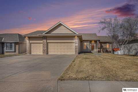 16516 Willow Street, Omaha, NE 68136