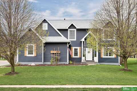 2811 John Street, Papillion, NE 68133