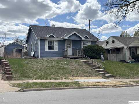 4143 U Street, Omaha, NE 68107