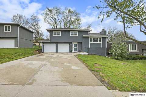 11042 X Street, Omaha, NE 68137