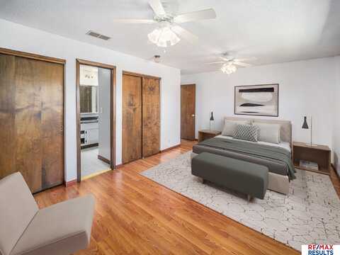 7006 Shamrock Road, Lincoln, NE 68506