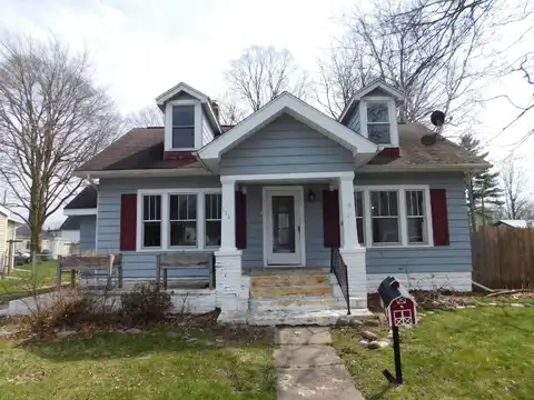 114 S Lincoln Avenue, Three Rivers, MI 49093