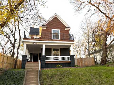 555 Bissell Street NE, Grand Rapids, MI 49503