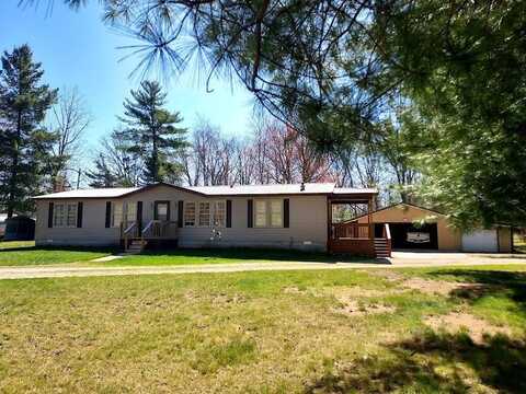 8458 S Broadway, Idlewild, MI 49642