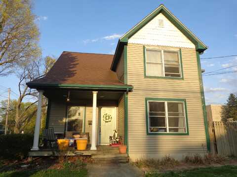 1032 N Seymour Avenue, Lansing, MI 48906