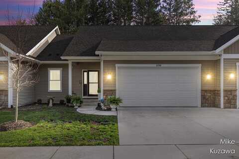 1038 Grosvenor Drive, Greenville, MI 48838