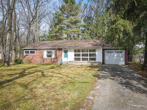 2902 Riverview Avenue, Muskegon, MI 49445