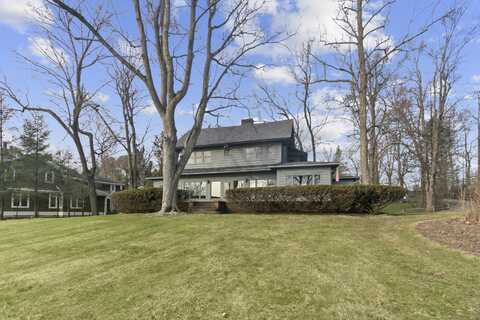9568 W Gull Lake Drive, Richland, MI 49083