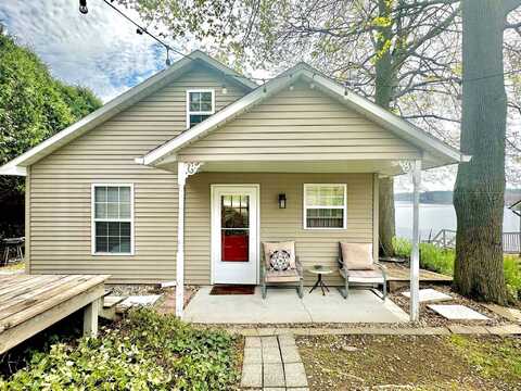 3431 W Shore Dr. Drive, Battle Creek, MI 49017