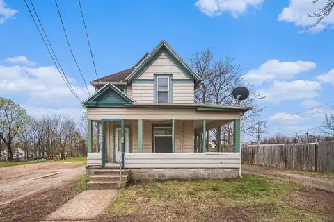 107 E High Street, Jackson, MI 49203