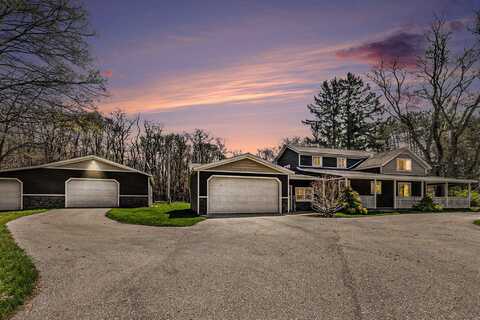 9593 Oriole Drive, Coopersville, MI 49404