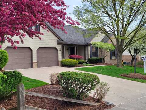 9693 Normandy Drive, Plymouth, MI 48170